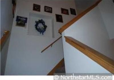 5th image of 410 Hickory Ln N
