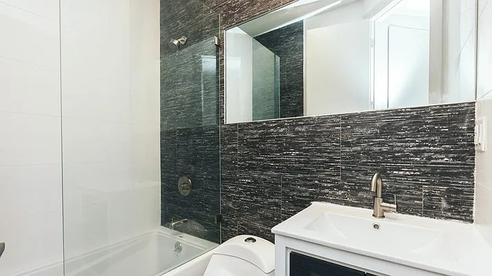 Rented by Nooklyn NYC LLC | media 35