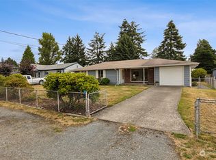 10223 B St E, Tacoma, WA