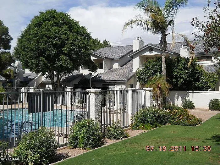 1222 W Baseline Rd #260 — Photo 2