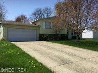 3535 Briardale Dr NW, Massillon, OH