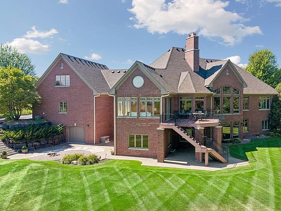 4th image of 130 Bergamot Dr