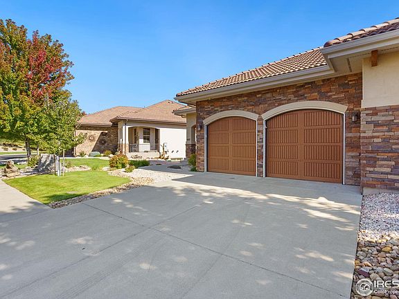 3rd image of 602 Split Rock Dr