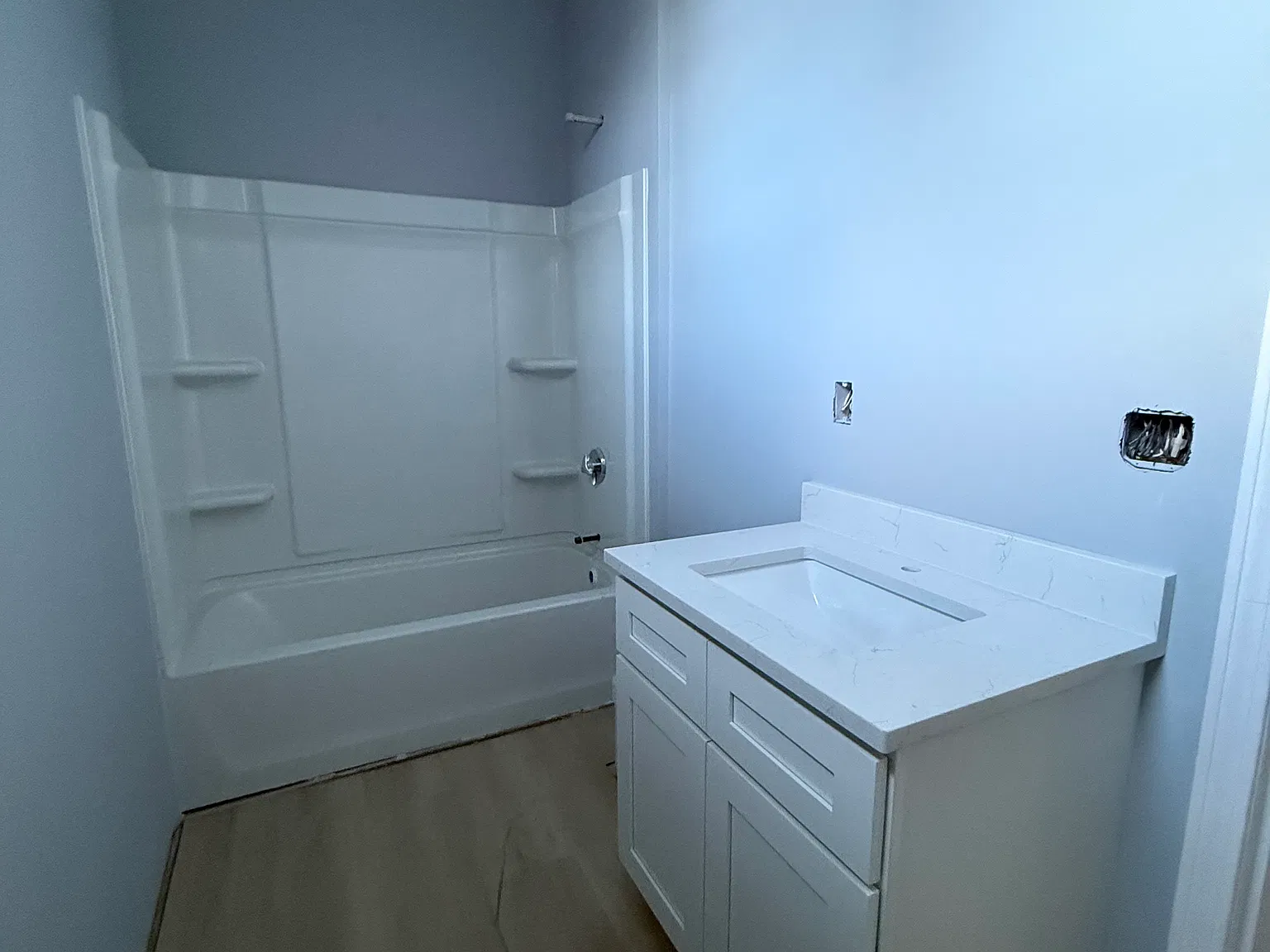 1 bed, 750 sqft, $1,800 — Photo 3