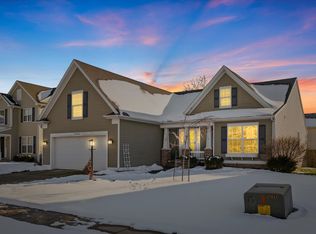 3905 Brookfield Dr, Champaign, IL 61822