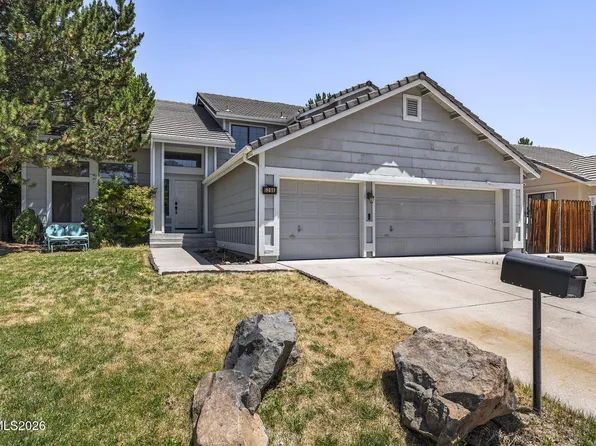 5296 Santa Barbara Ave, Sparks, NV 89436