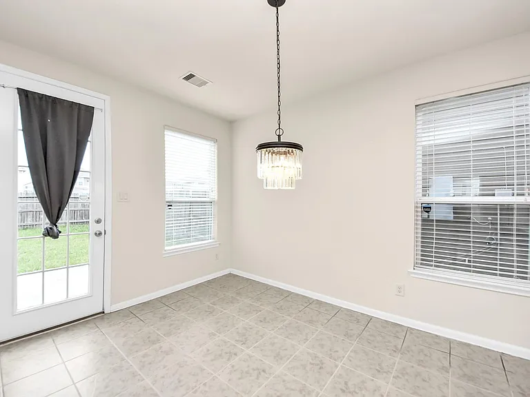 19403 Tinway Ct — Photo 37
