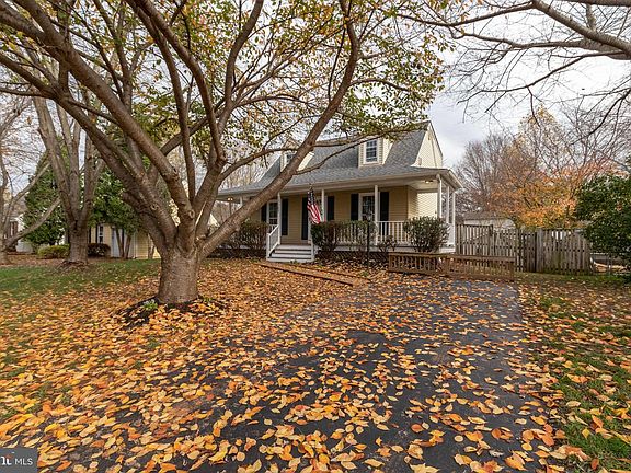 3rd image of 13587 Princedale Dr
