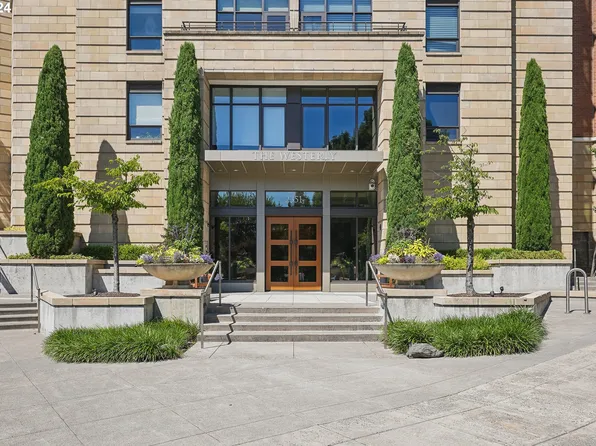2351 NW Westover Rd Unit 805, Portland, OR 97210