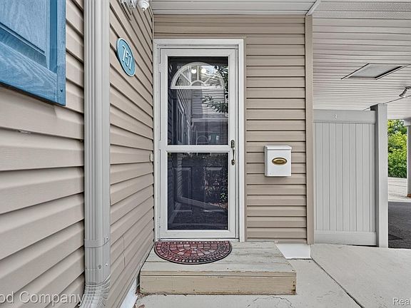 3rd image of 757 Kirts Blvd
