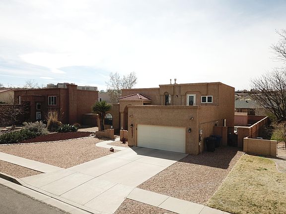 5th image of 10537 Calle Sombra NW