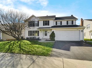 364 Danbury Dr, Vernon Hills, IL