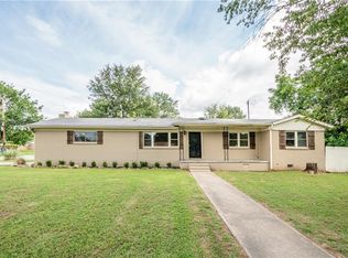 722 Martin Dr, Fort Smith, AR 72908
