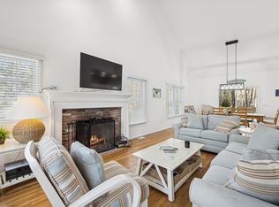 2 Issacs Path, East Hampton, NY 11937