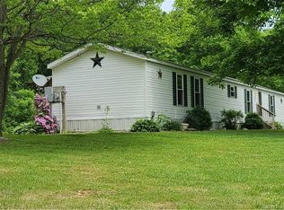 570 Squire Boone Rd SW, Mauckport, IN 47142