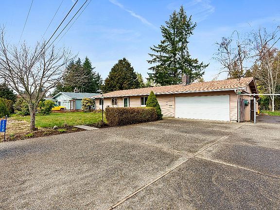 2nd image of 2028 Governor Stevens Ave SE