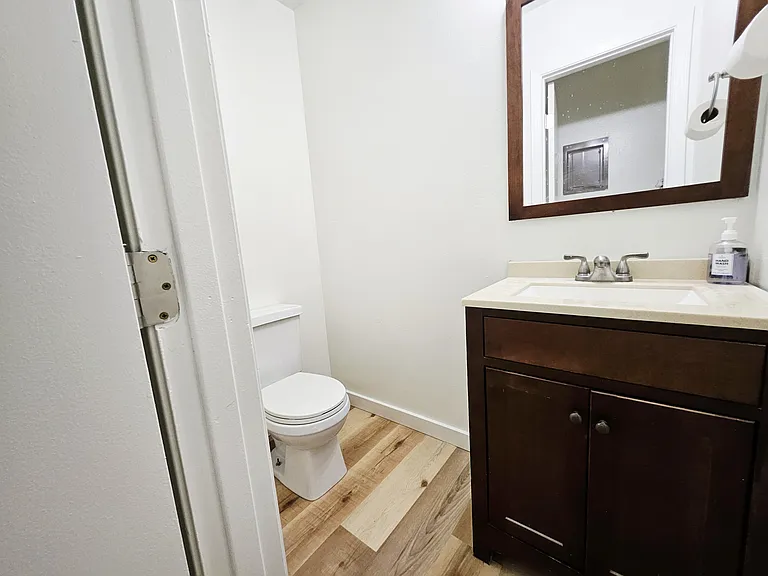 8011 E 16th Ave #D — Photo 4