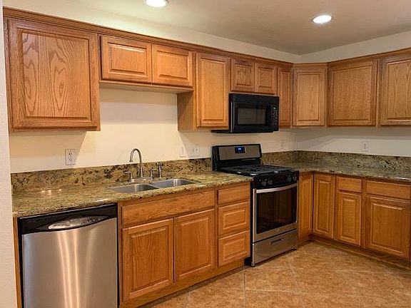 2nd image of 6005 Mimosa Ave