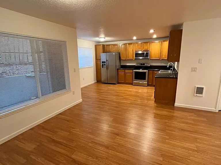3911 SE Mall St #1A — Photo 13