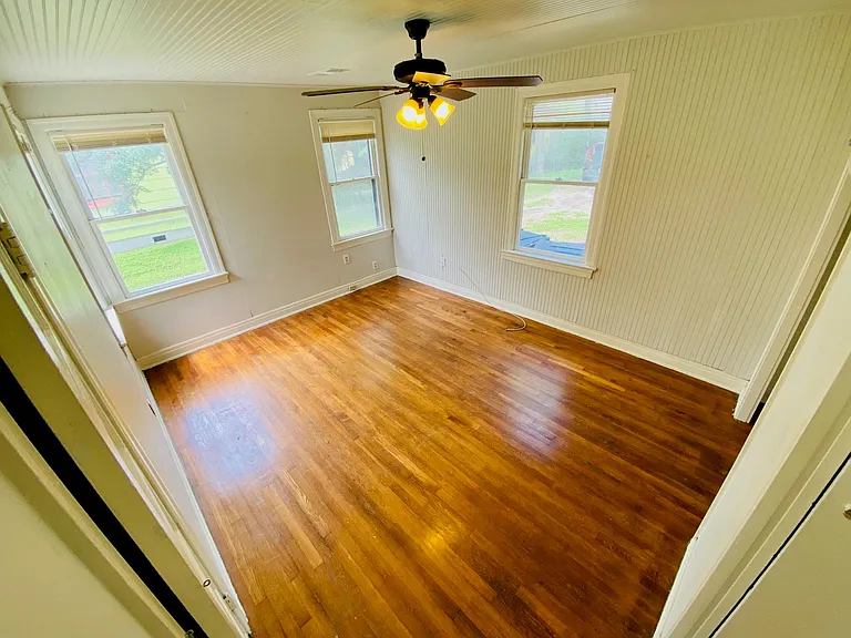 4902 Caswell Ave #A — Photo 15