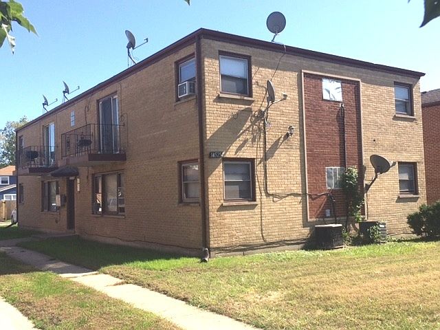 1st image of 14525 S Richmond Ave