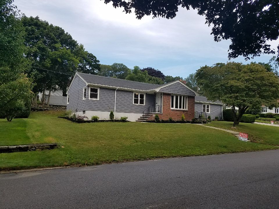1st image of 12 Linwood Dr