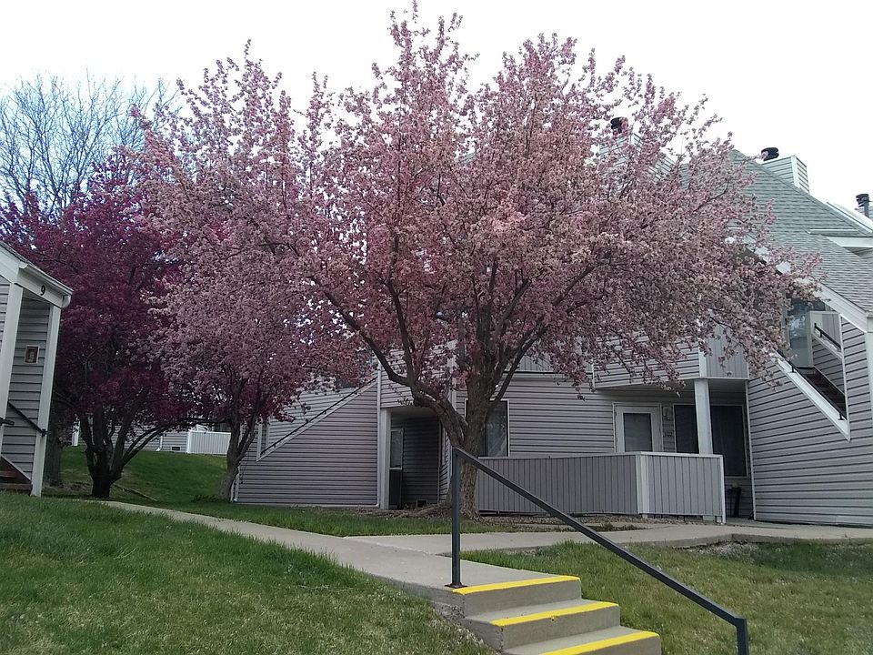 1st image of 8701 Huron St