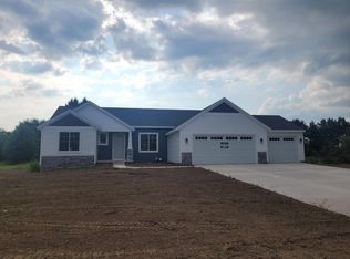 1411 Journeys Way, Hastings, MI