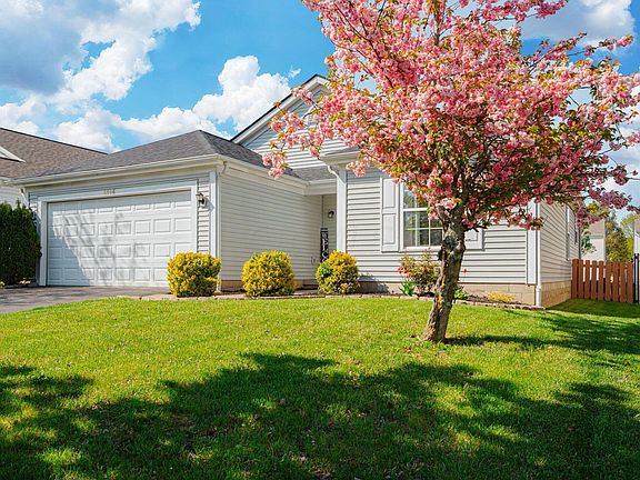 2nd image of 3596 Cove Lake Ln