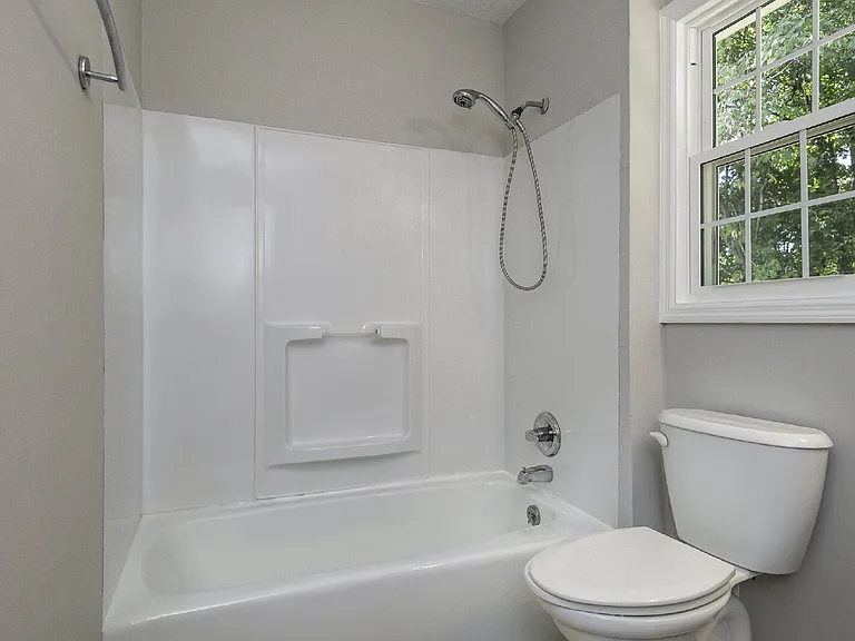 5 Cooperfield Ave — Photo 22