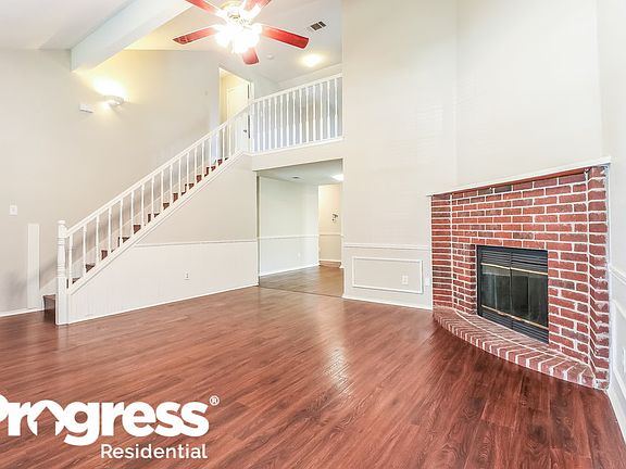 4th image of 5009 Cedar Springs Dr