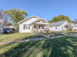 1412 W 6th St, Coffeyville, KS 67337
