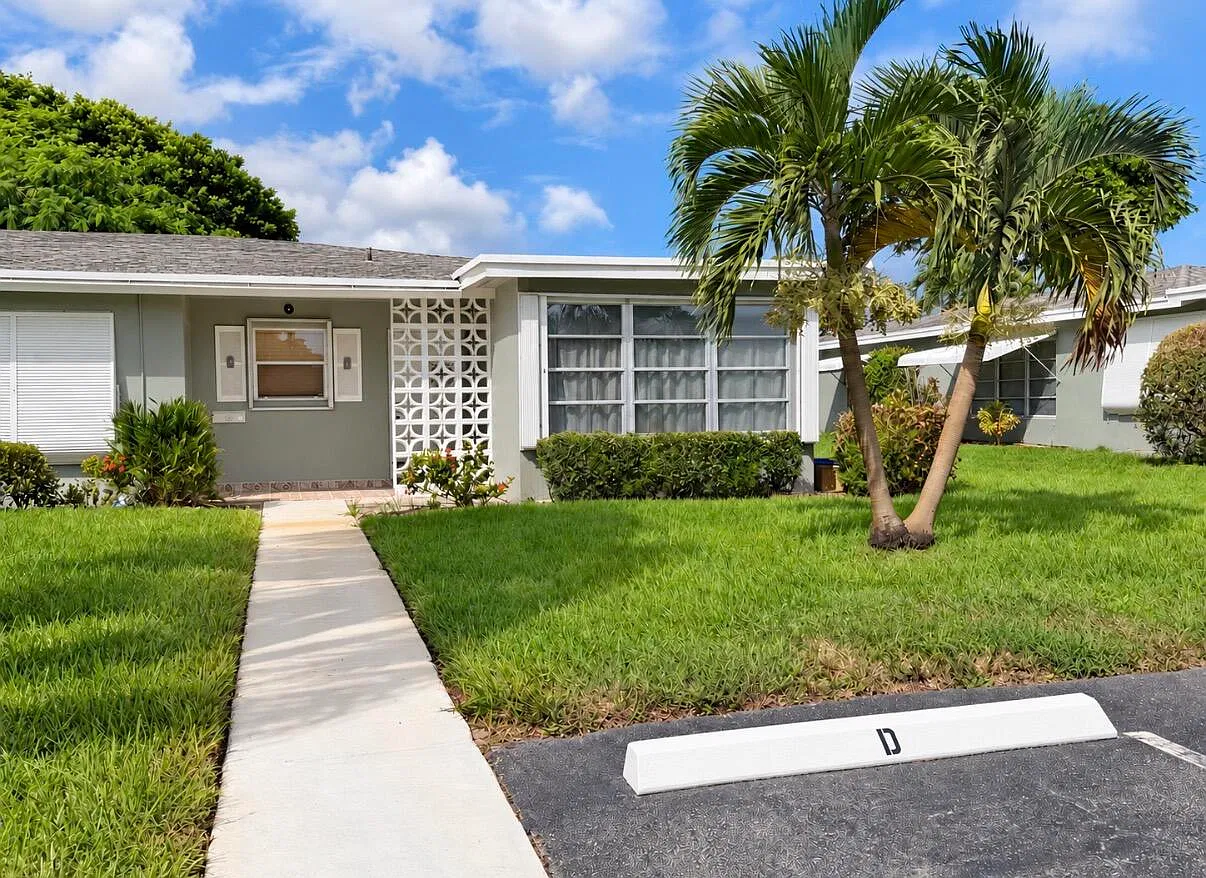 2 bed, 2.0 bath, 1175 sqft, $2,300 — Photo 1