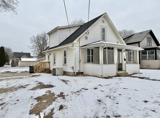 1014 10th St, Beloit, WI 53511
