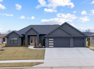 4409 Royal County Rd, Columbia, MO 65201