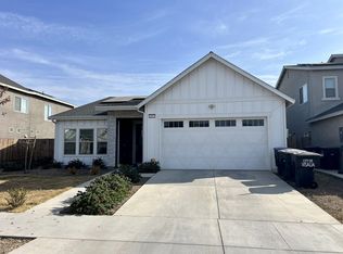 2422 N Elm St, Visalia, CA