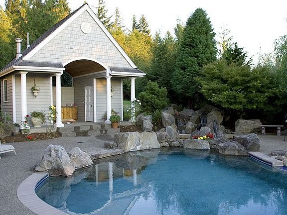Pool House features full bathroom and kitchen