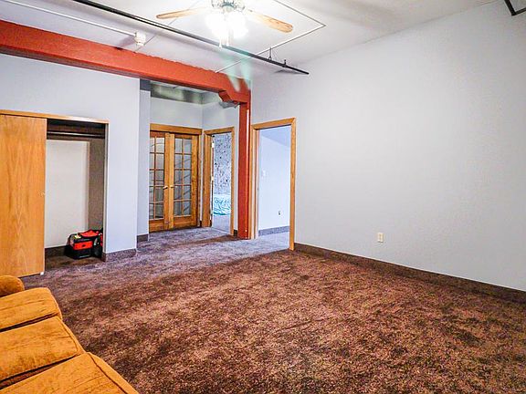3rd image of 309 S Clinton St #300