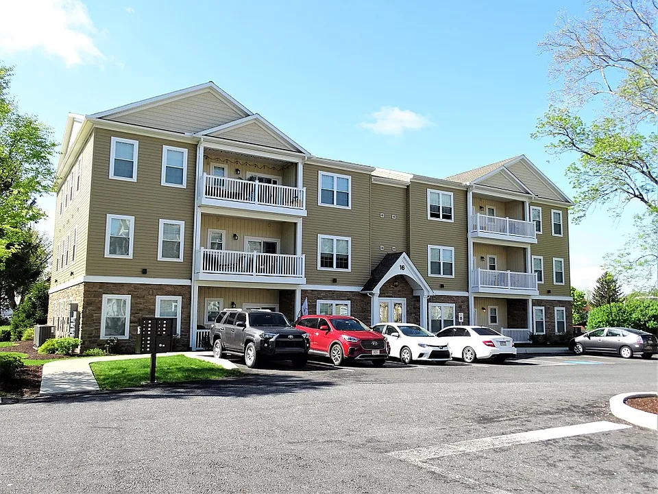 16 Pequea Manor Dr #12