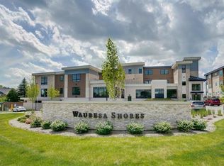 5604 Lake Edge Rd #202, Mc Farland, WI