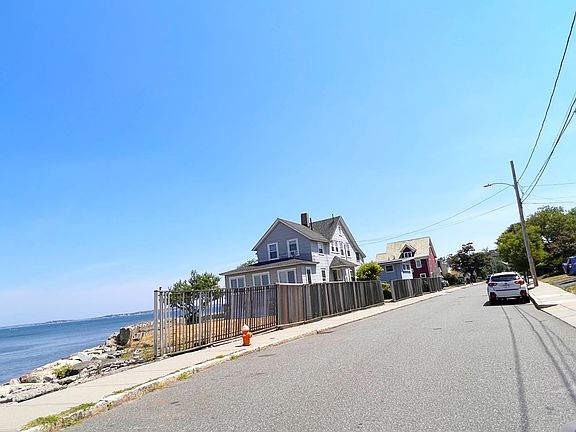 2nd image of 154 Sewall Ave #1