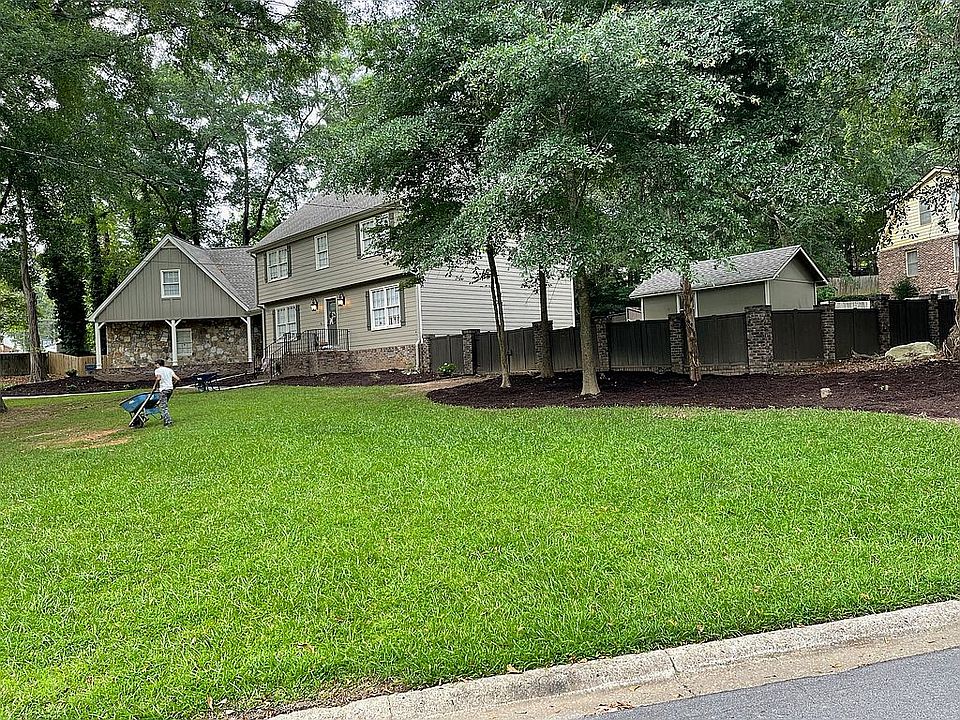 1st image of 4613 Rivercliff Dr