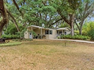 9101 Wood Terrace Dr, Tampa, FL 33637
