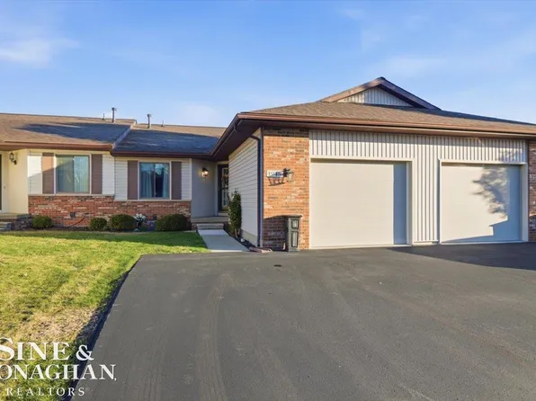 1948 Michigan Ave, Marysville, MI 48040