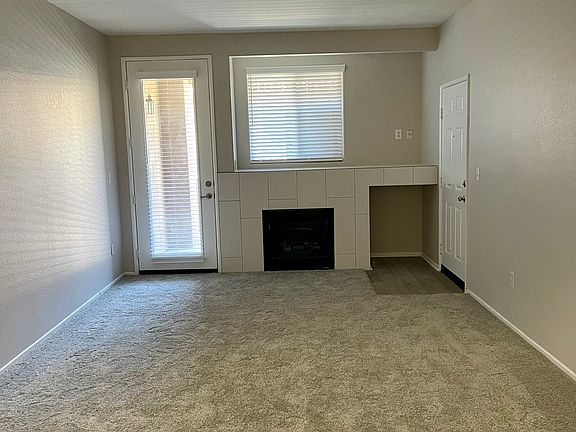 3rd image of 41410 Juniper St Unit 1011