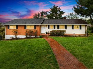 3303 Ledgewood Ave, Roanoke, VA 24018