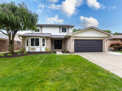 46376 Meadow Ln, Macomb, MI, 48044