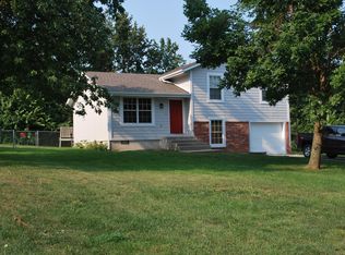 15 SE 190th Rd, Warrensburg, MO 64093