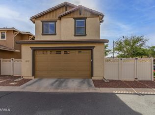 986 S Hawk Ln, Gilbert, AZ 85296