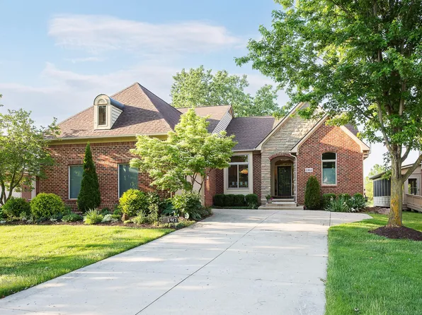 2462 Winged Foot Ct, Ann Arbor, MI 48108